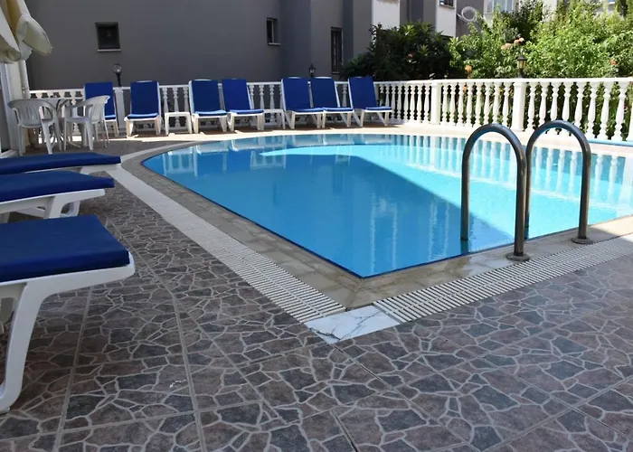 Comfort Inn Otel מלון מרמריס